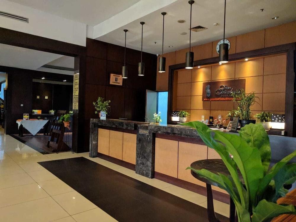 בנדונג Grand Setiabudi Hotel מראה חיצוני תמונה