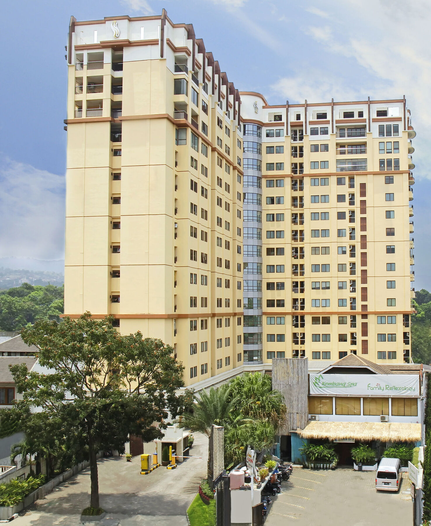 בנדונג Grand Setiabudi Hotel מראה חיצוני תמונה
