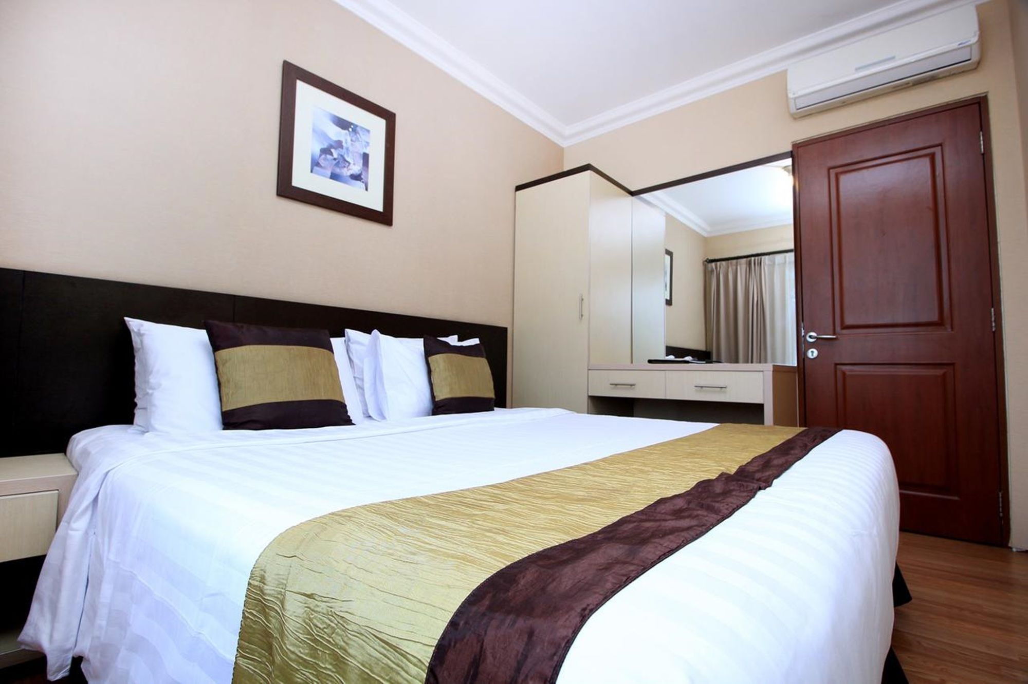 בנדונג Grand Setiabudi Hotel מראה חיצוני תמונה