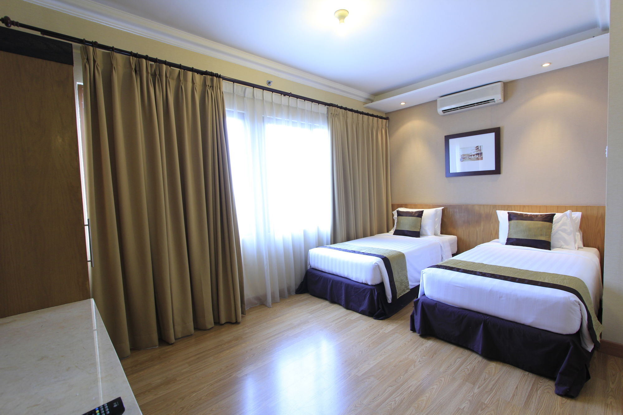 בנדונג Grand Setiabudi Hotel מראה חיצוני תמונה