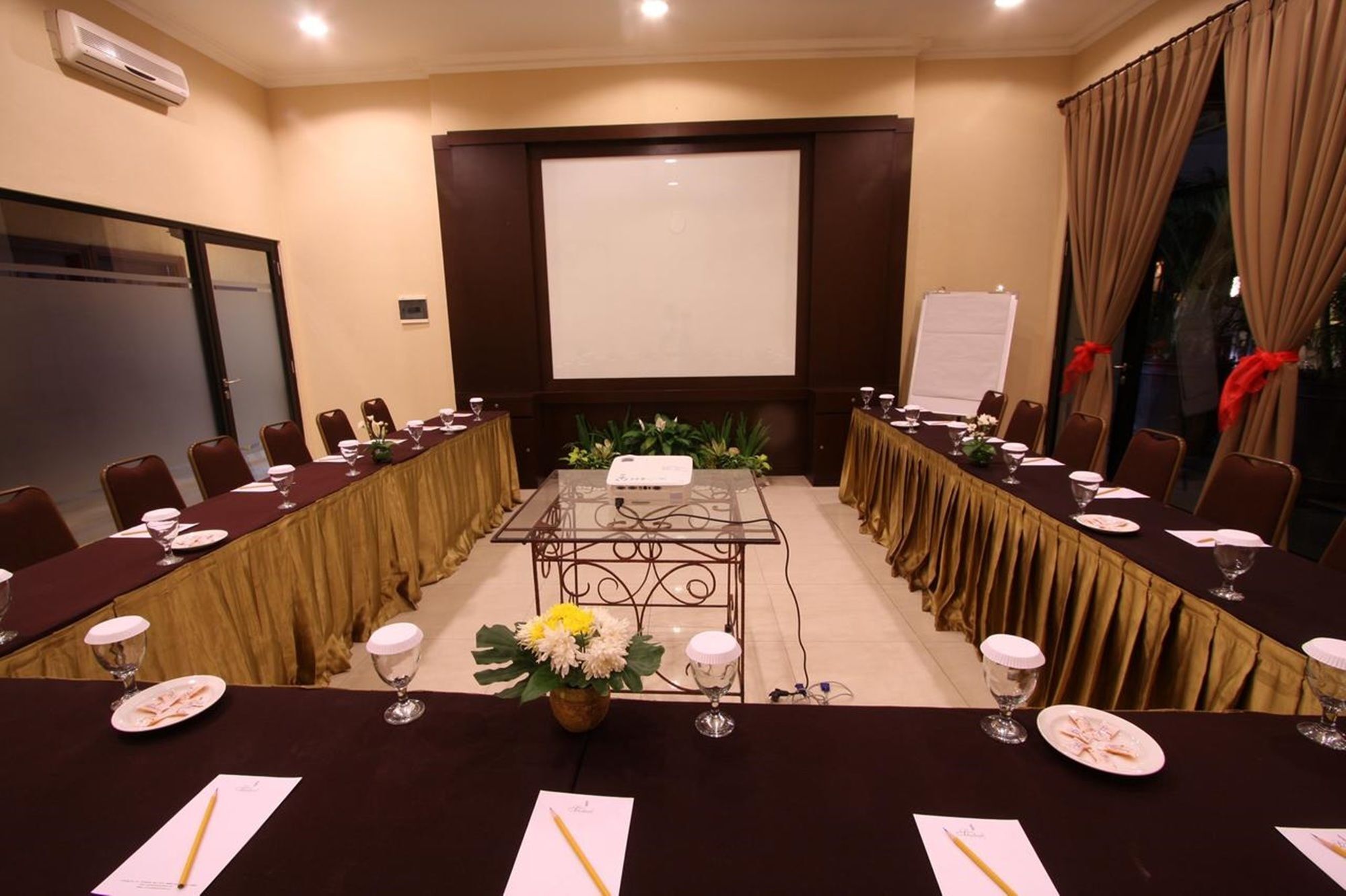 בנדונג Grand Setiabudi Hotel מראה חיצוני תמונה